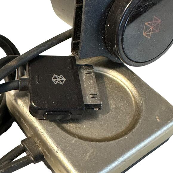 Microsoft Zune Car Pack - Charger FM Transmitter - Picture 4 of 4